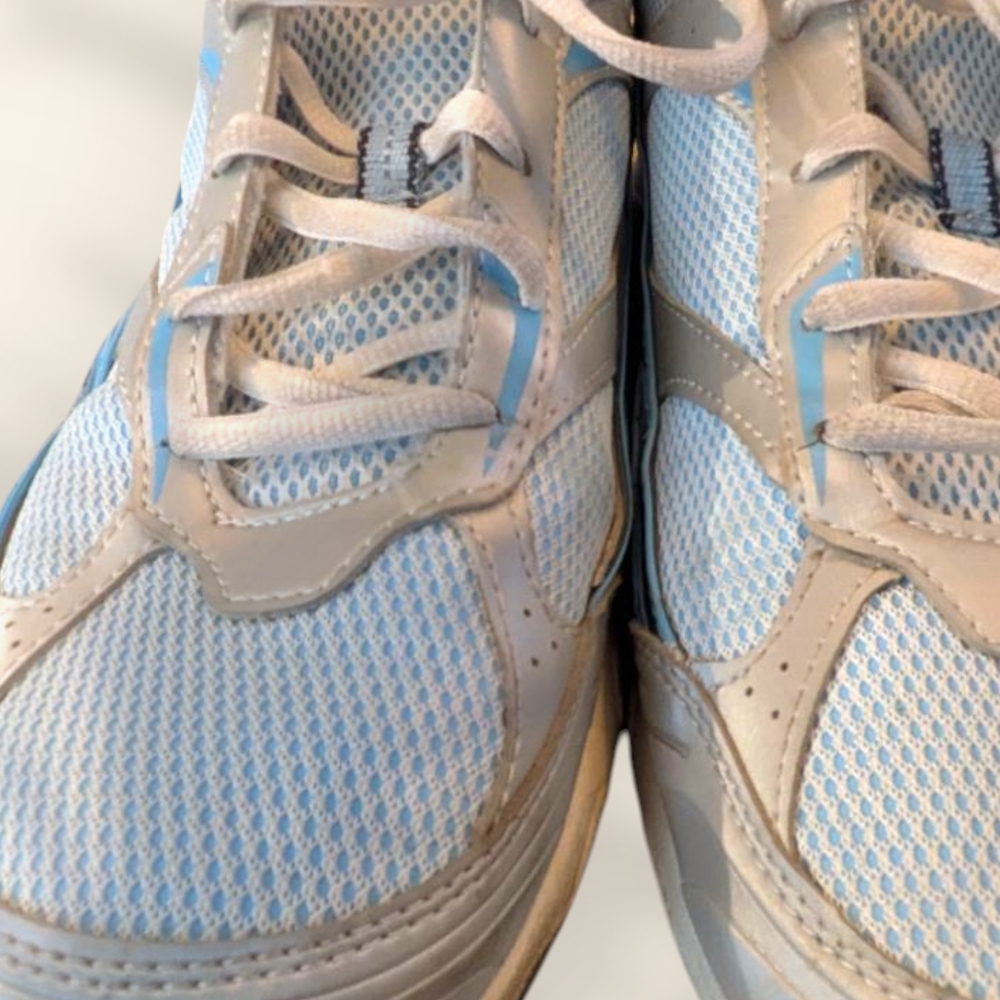 Cross Trekkers Running Shoes in Light Blue and White, Women's 12 - Picture 10 of 10